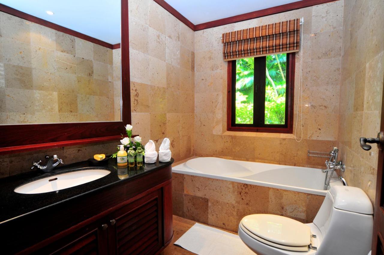 Nakawanna Villa Phuket Exterior foto